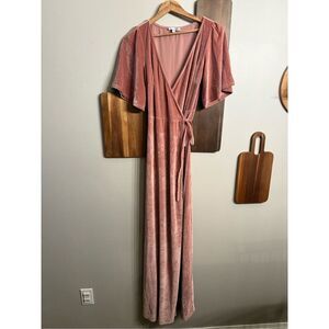 Baltic Born Pink Short Sleeve V-Neck Meghan Velvet Wrap Maxi Dress Small